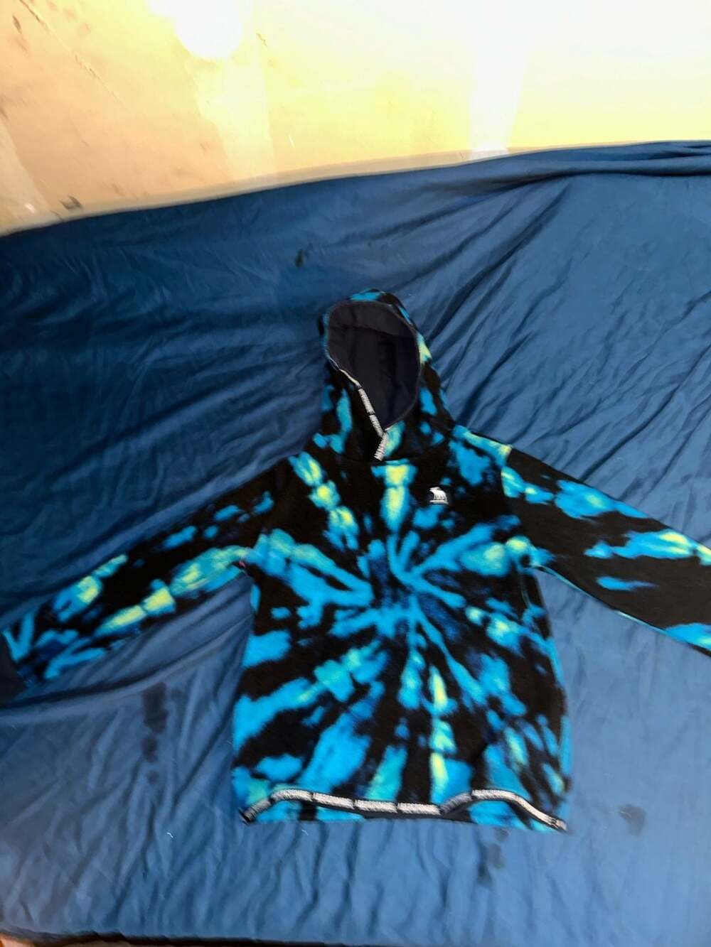 Boys Abercrombie & Fitch Teal Tye Dye Hoodie
size 9/10